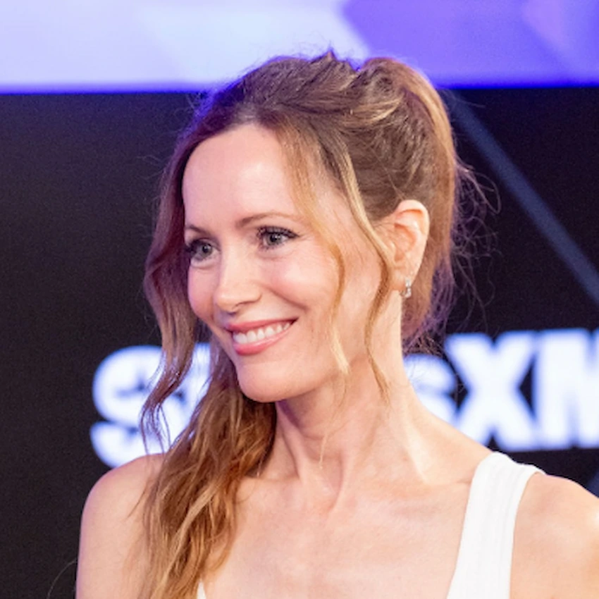 leslie mann teeth 2026 leslie mann teeth 2026