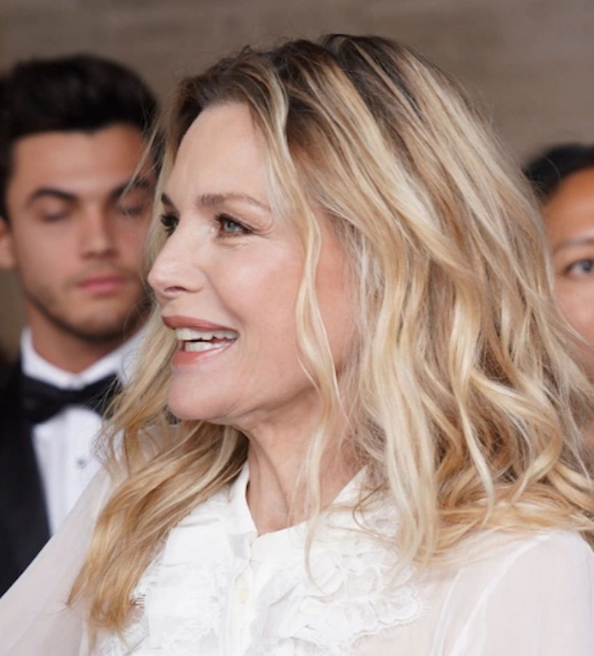 michelle pfeiffer teeth 2020 michelle pfeiffer teeth 2020