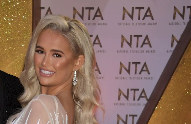 molly mae hague teeth in 2020