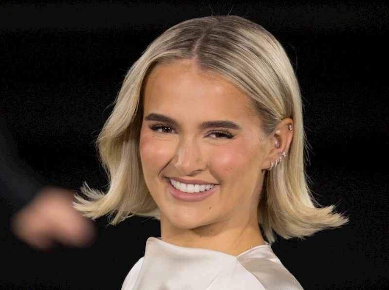 molly mae hague teeth in 2026