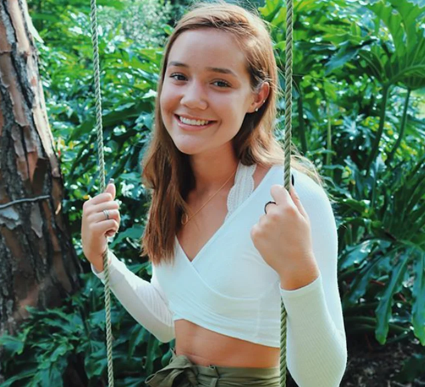 olivia ponton teeth 2020 olivia ponton teeth 2020