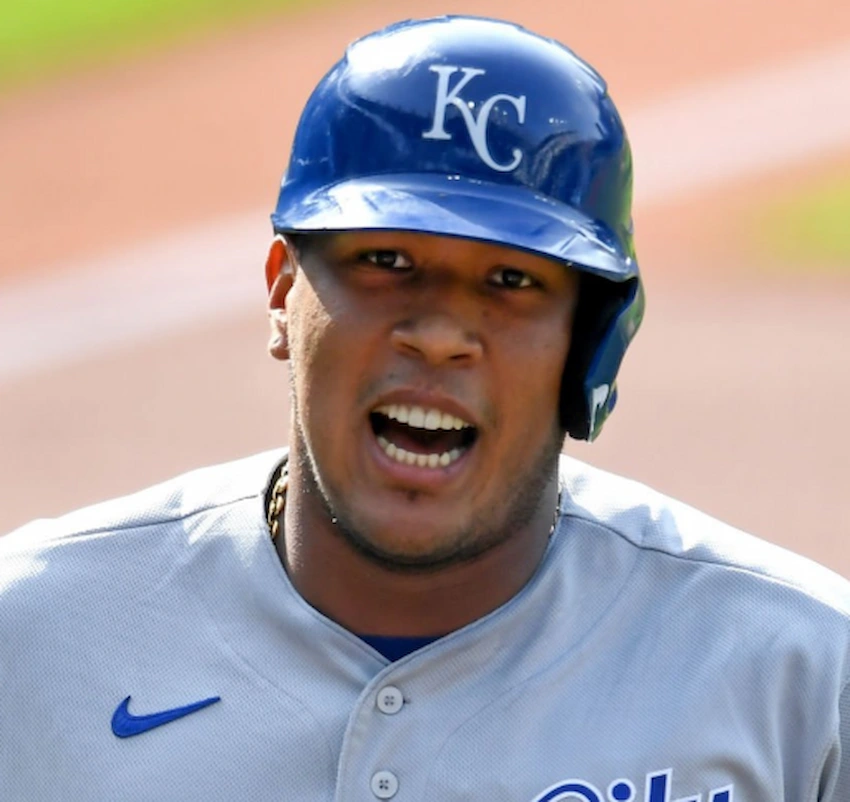 salvador perez teeth 2020 salvador perez teeth 2020