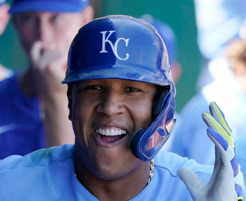 salvador perez teeth 2022 salvador perez teeth 2022