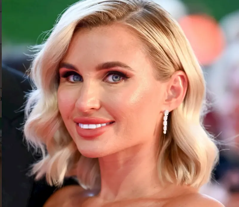 billie faiers teeth in 2023