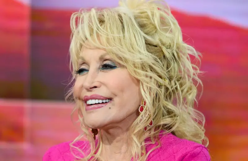dolly parton teeth in 2020
