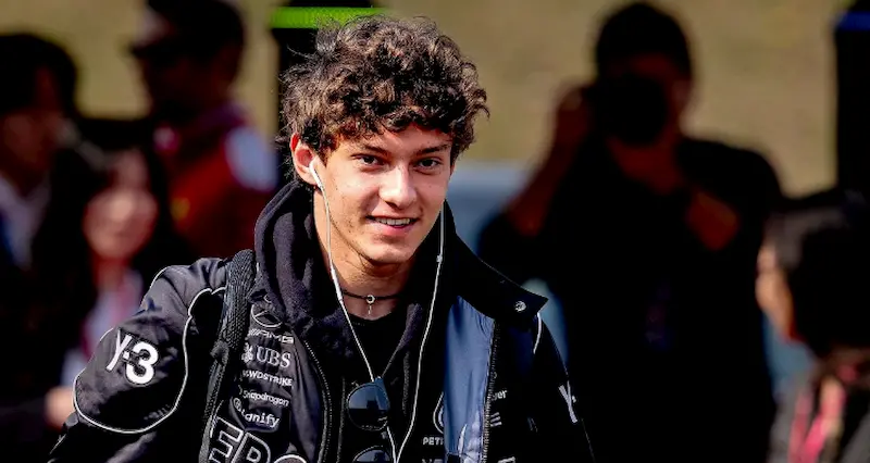 kimi antonelli teeth in 2026 kimi antonelli teeth in 2026