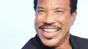 lionel richie teeth before after