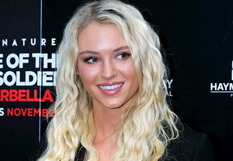 lucie donlan teeth in 2018