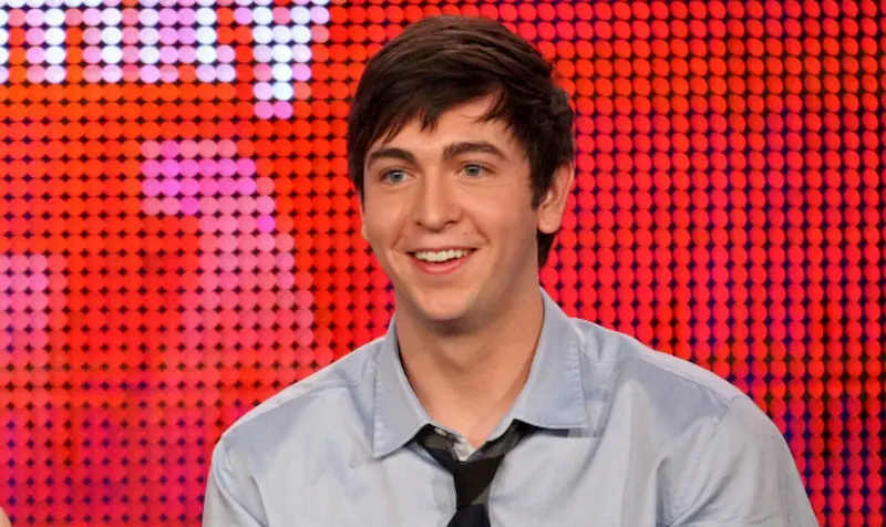 nicholas braun teeth in 2010