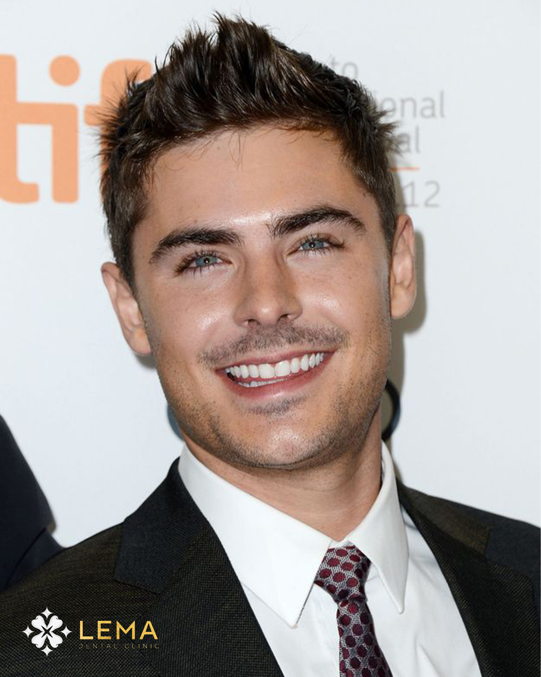 Zac Efron sourire